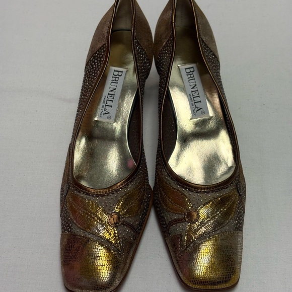 Elegant Multicolor Italian Women's Heels - Picture 4 of 13